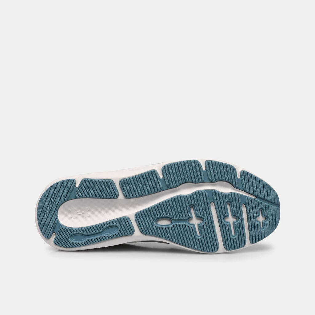 Under Armour Charged Pursuit 3