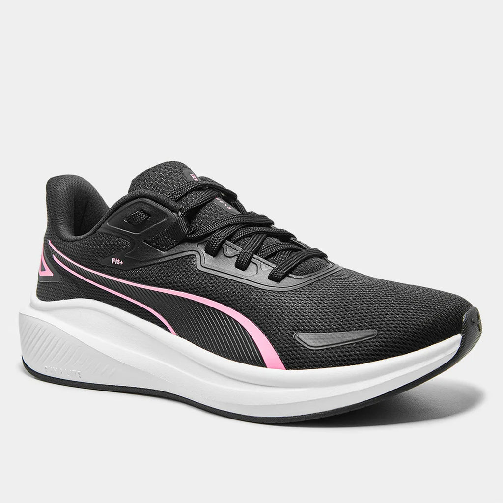 Chaussures de course Puma modèle pour femmes