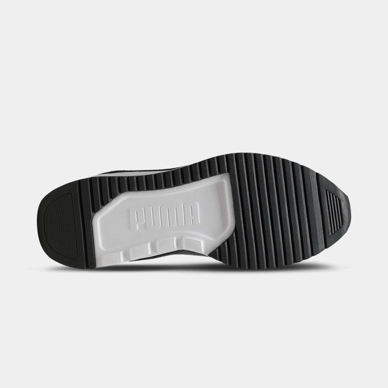 Puma ST Runner Sneakers – White / Black