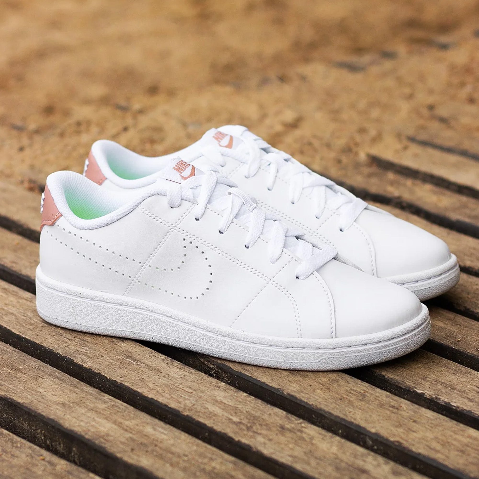 Baskets Nike Court Royale 2 Next Nature pour femmes