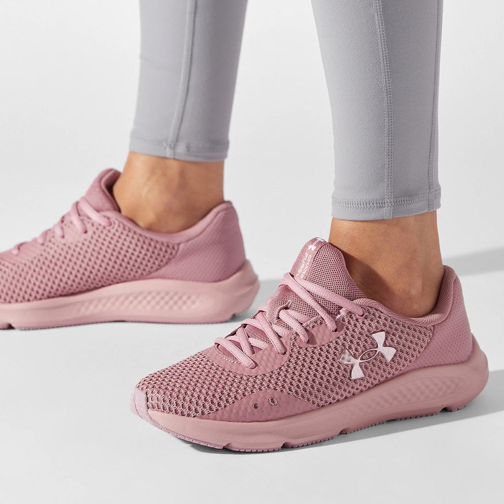 Under Armour Charged Pursuit 3