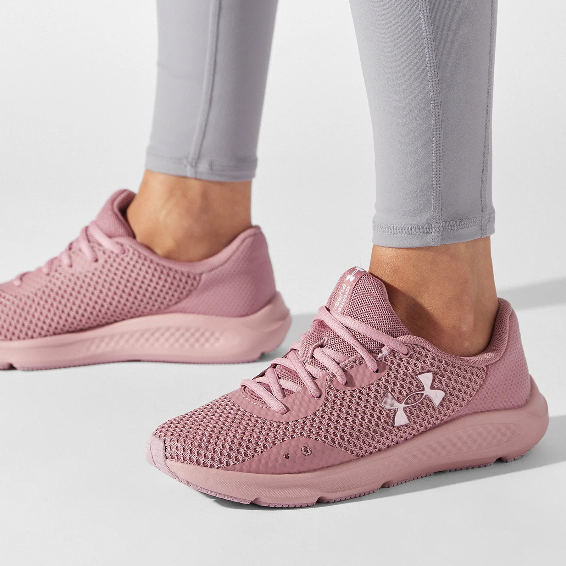 Under Armour Charged Pursuit 3
