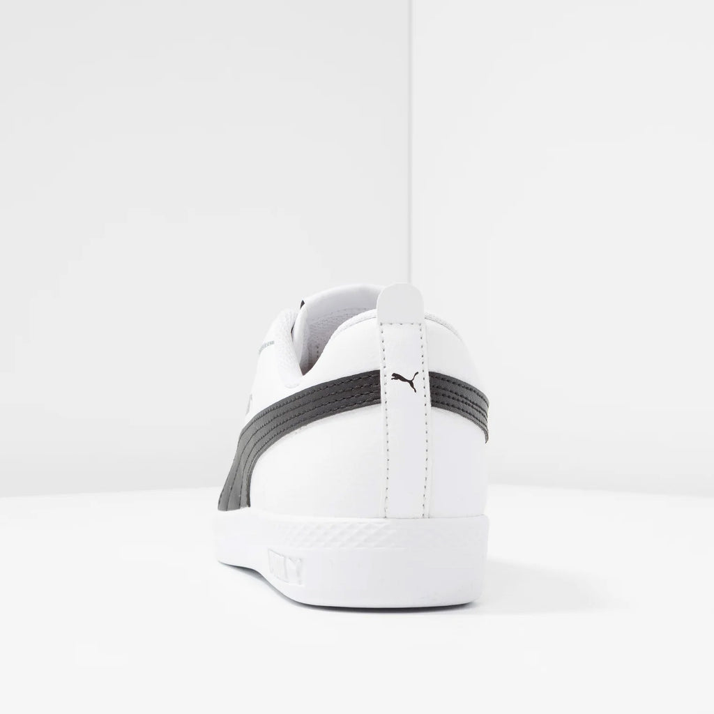 Puma Smash v2 Sneakers
